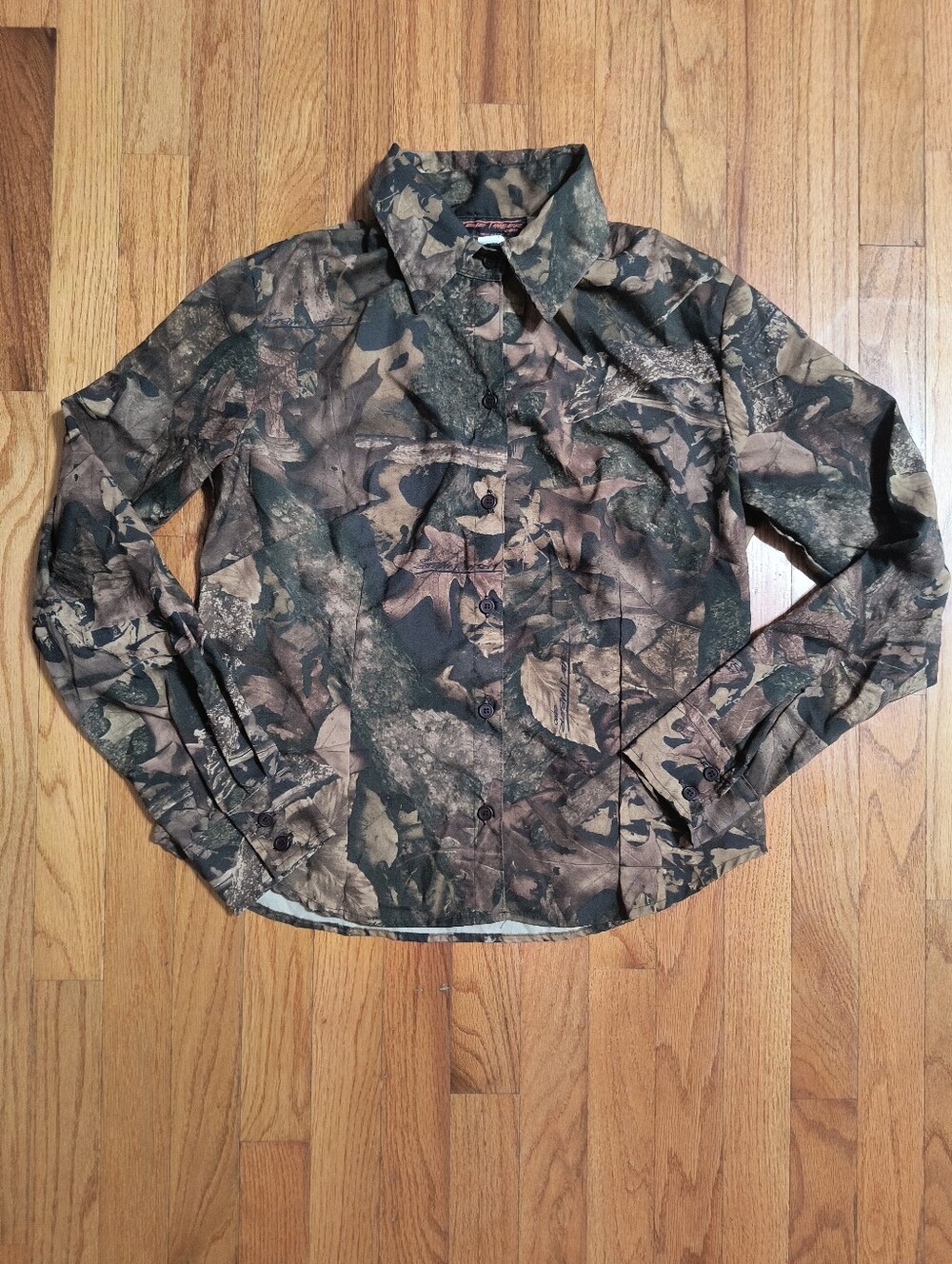 Pick 3/$10⭐ True Timber Camo button up shirt, women's medium